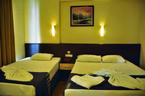 Kemalhan Beach Hotel Alanya Buitenkant foto